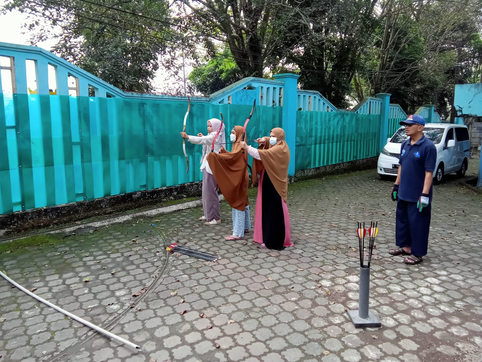 Kegiatan kelompok wanita YAPIKA